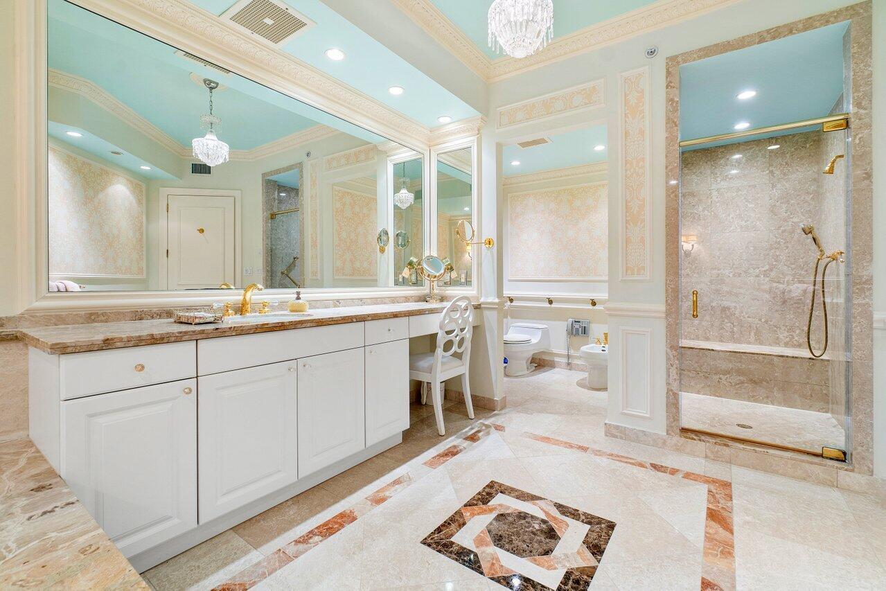 MIZNER GRAND - Residential