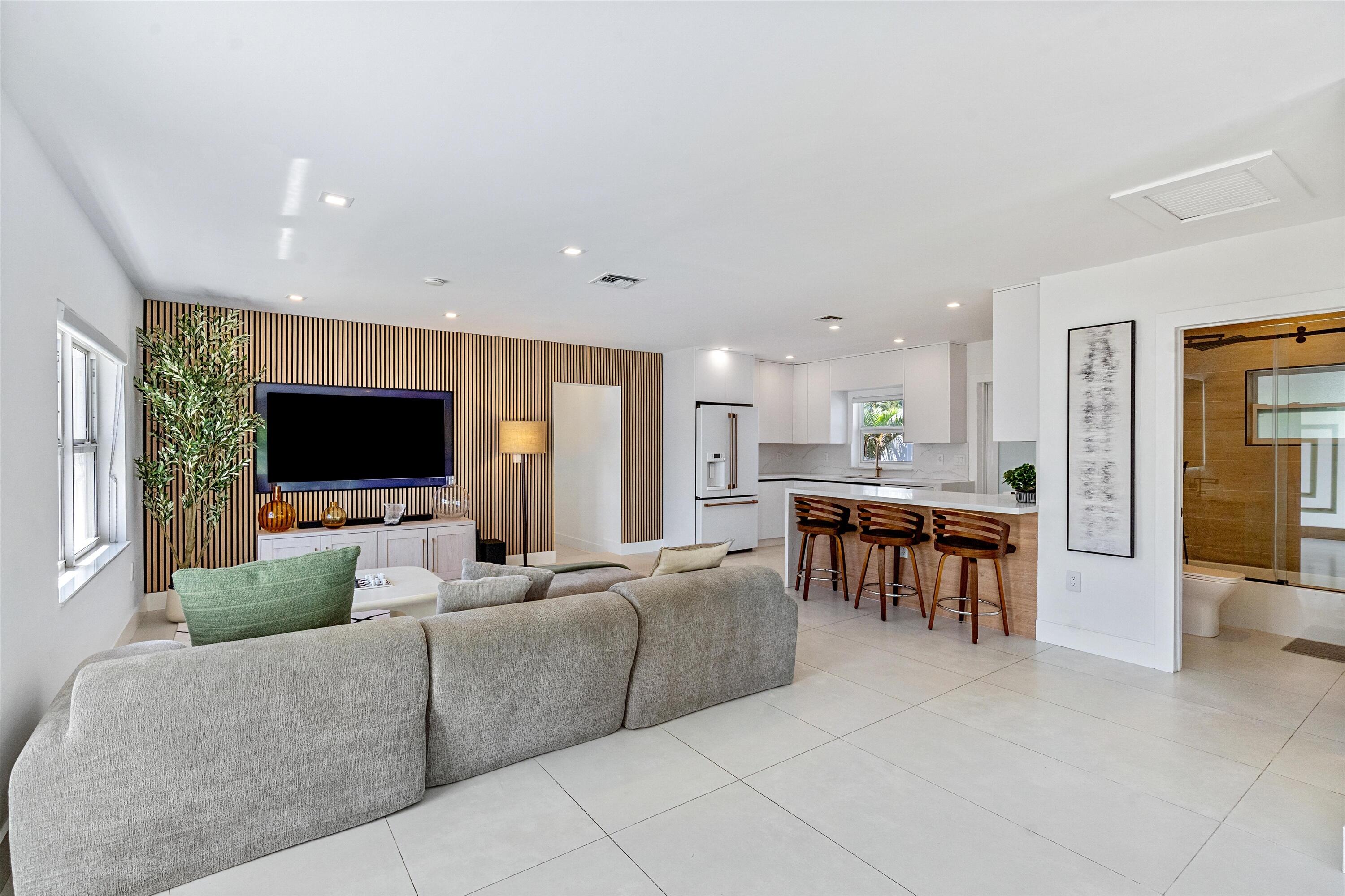 209 NE 27th Drive