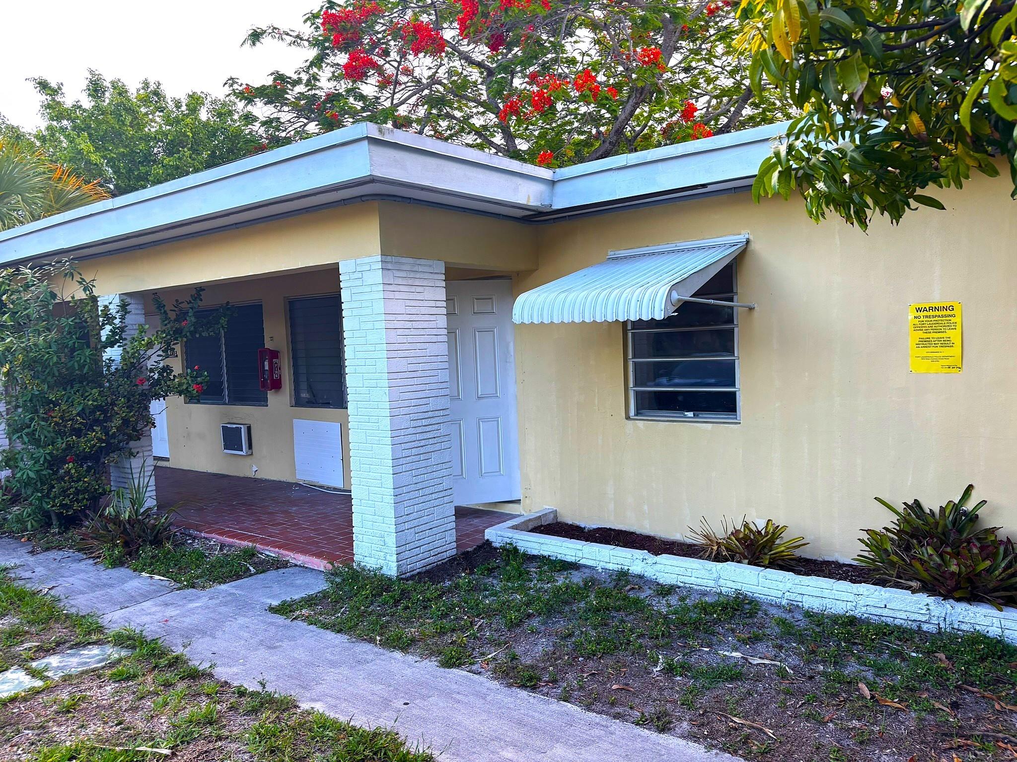 Investor’s dream in prime East Fort Lauderdale! This income-producing fourplex offers two 1/1 units and two spacious 2/2 units — each with private entrances to one of the bedrooms, creating the potential to convert them into efficiency units. Unlock up to 6 rentable spaces from one property! Ideal for both short-term and long-term rentals, this property is just minutes from Las Olas, beaches, the airport, and downtown. High rental demand area with tons of upside potential.