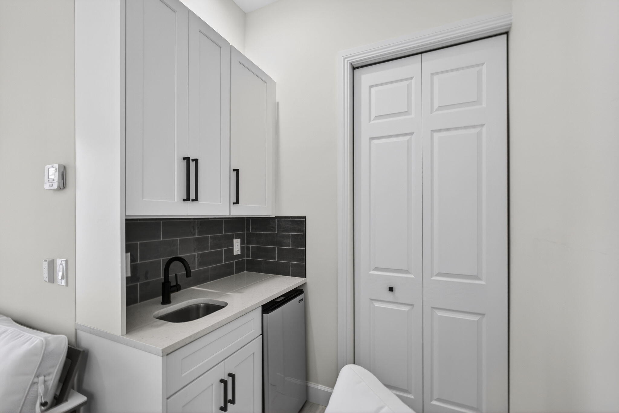 GRAND CAY - Residential