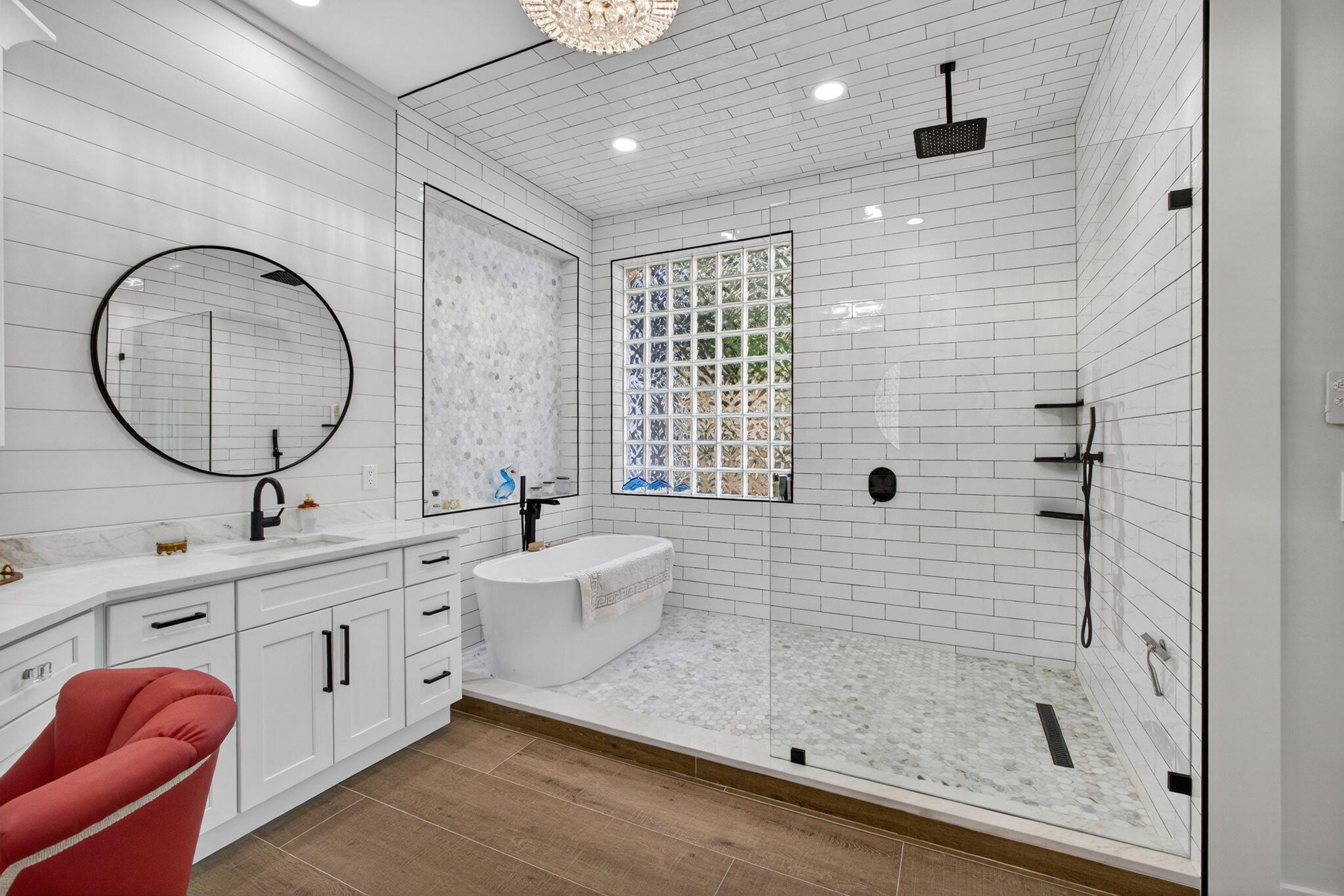 GRAND CAY - Residential