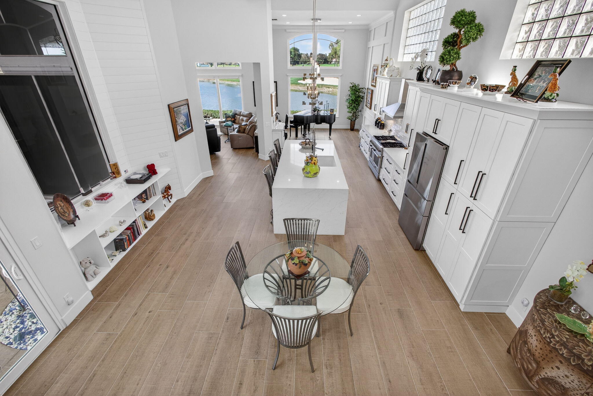 GRAND CAY - Residential