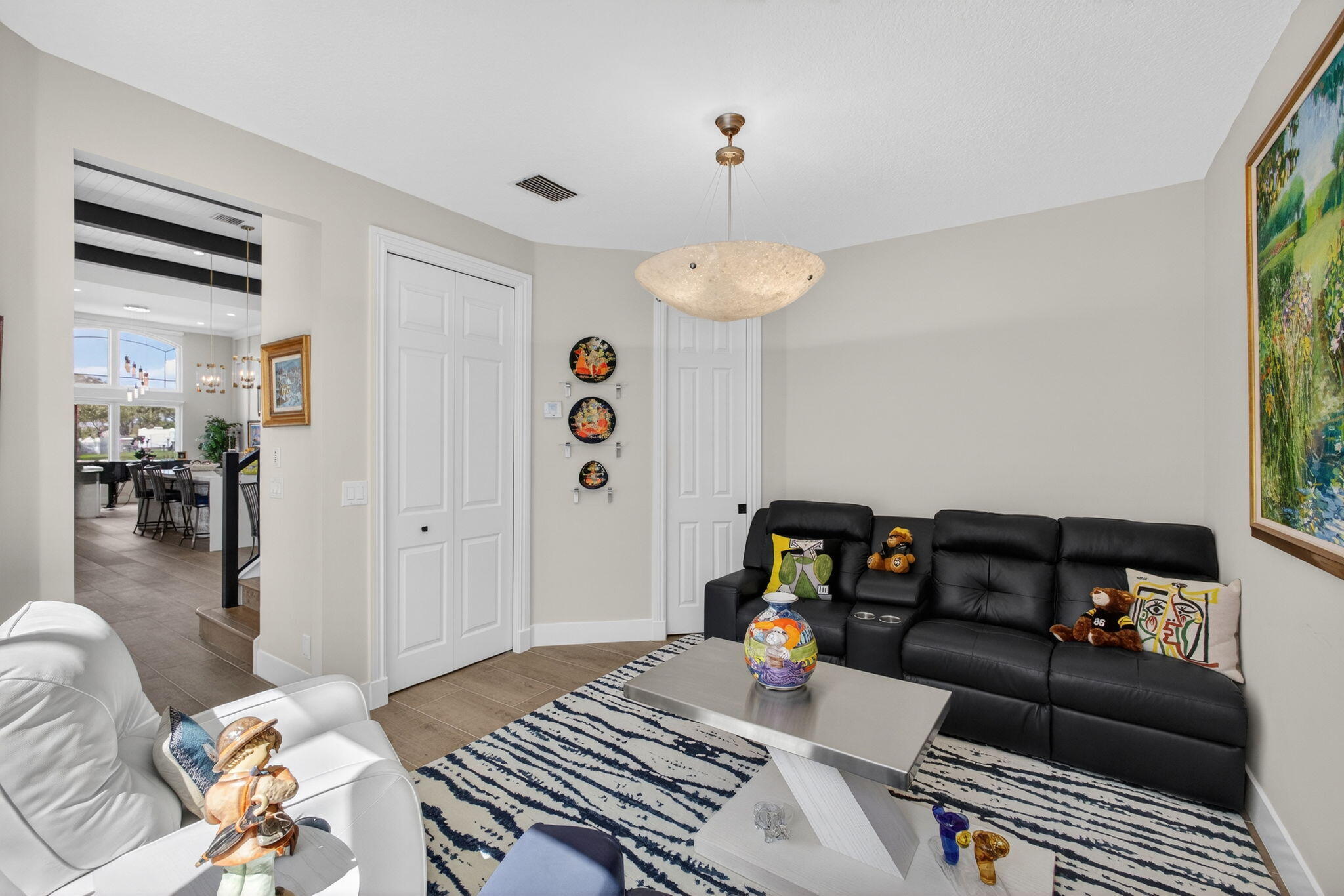 GRAND CAY - Residential