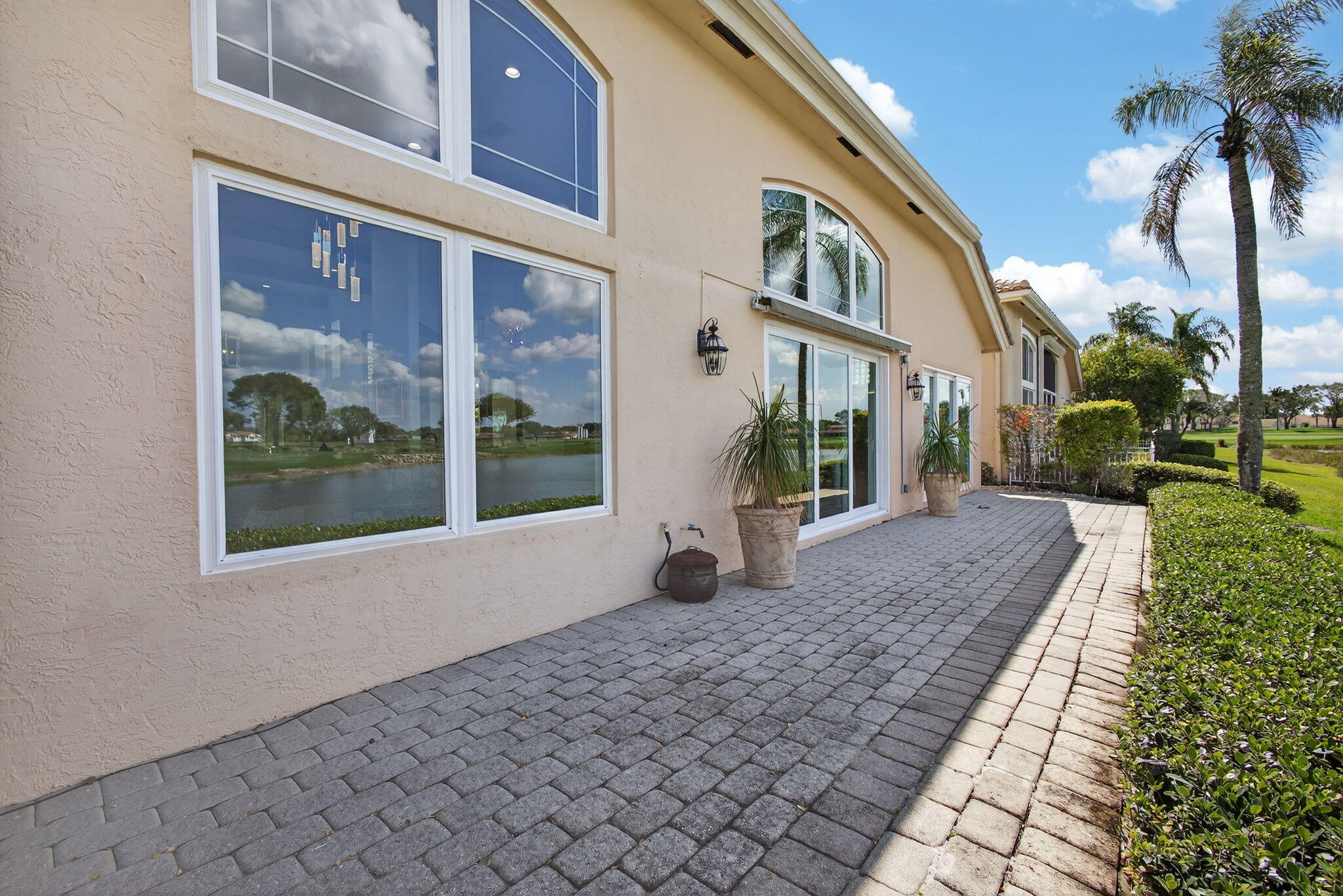 GRAND CAY - Residential