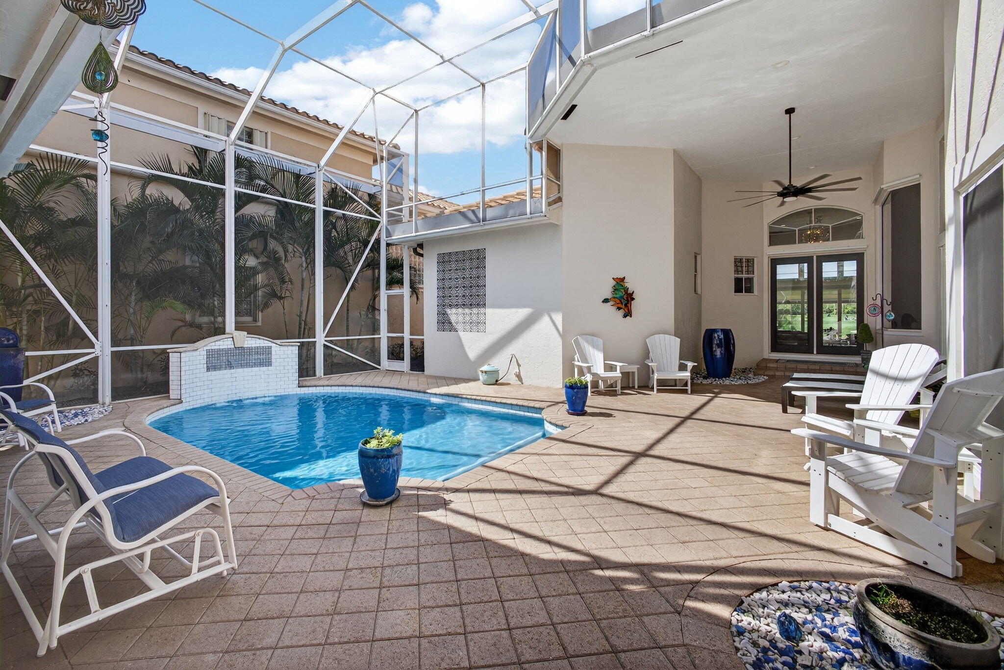 GRAND CAY - Residential