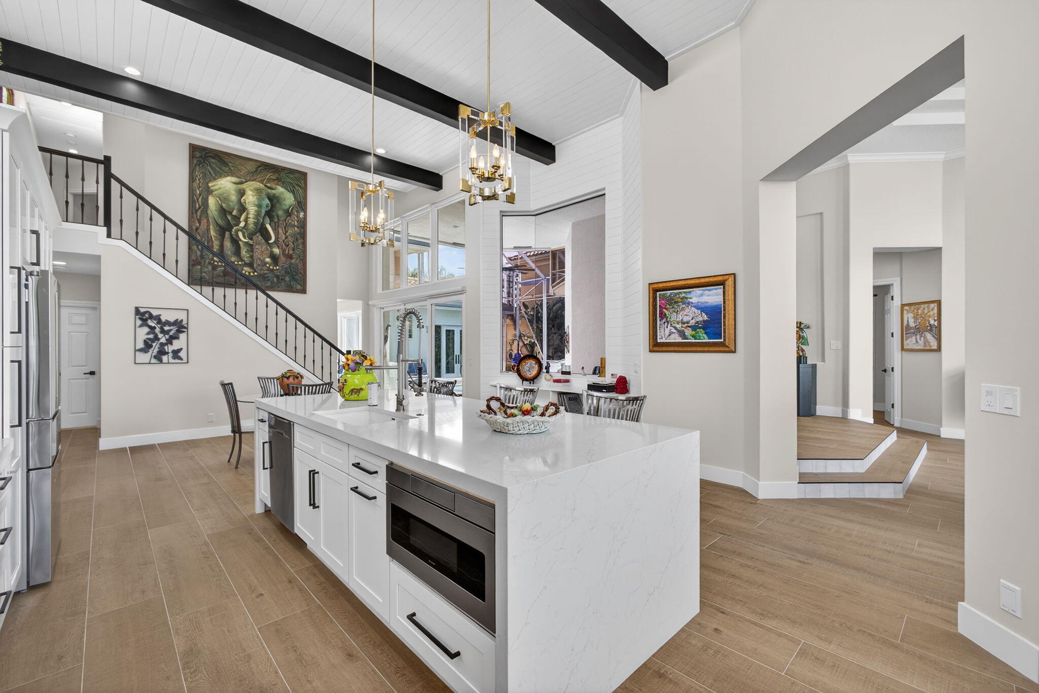 GRAND CAY - Residential