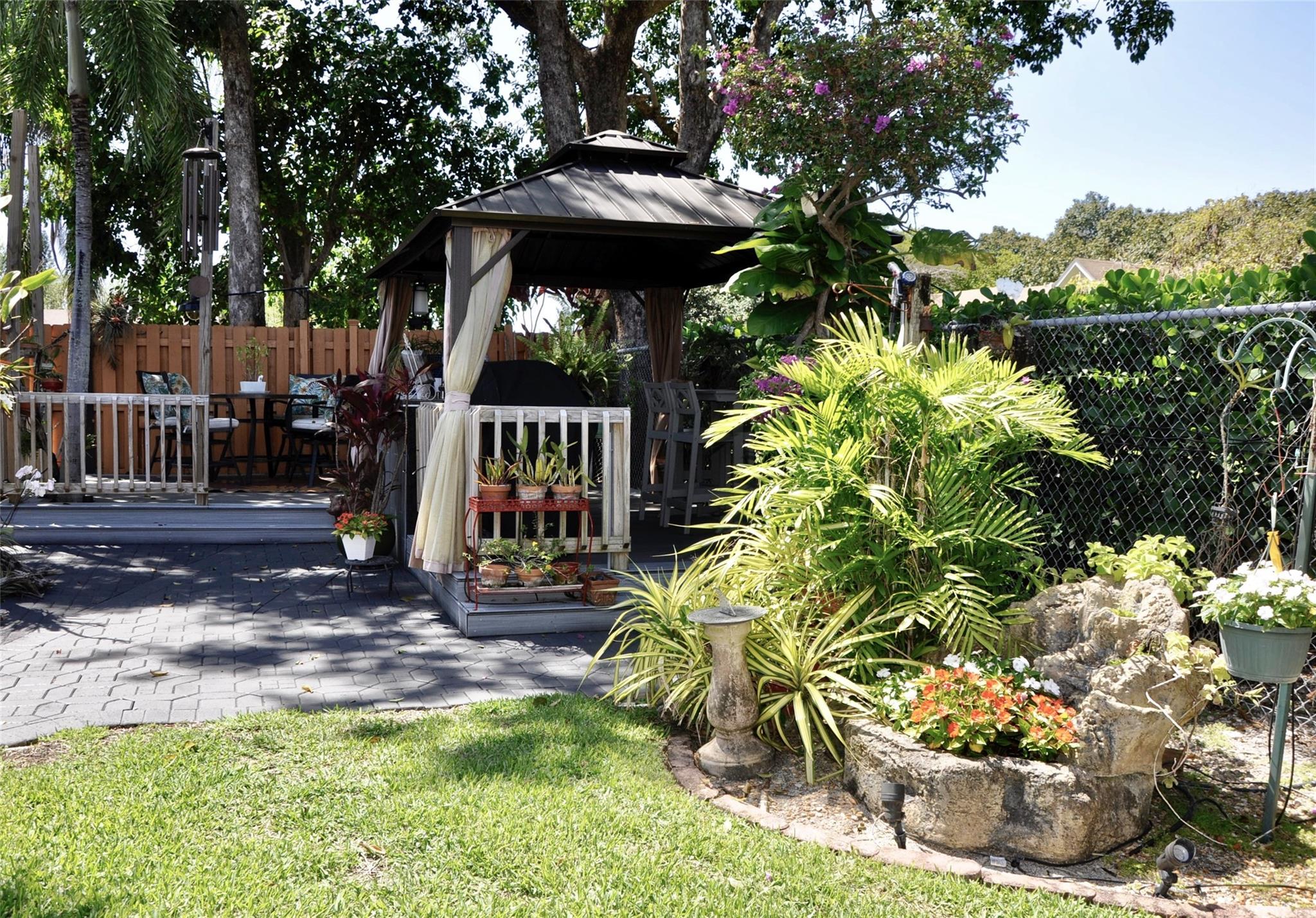 Palm Aire Village - Residential