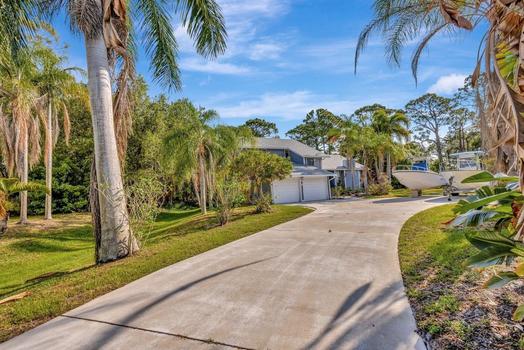 Photo of 1013 SE Kitching Cove Lane, Port Saint Lucie, FL 34952 (MLS # R11089715)