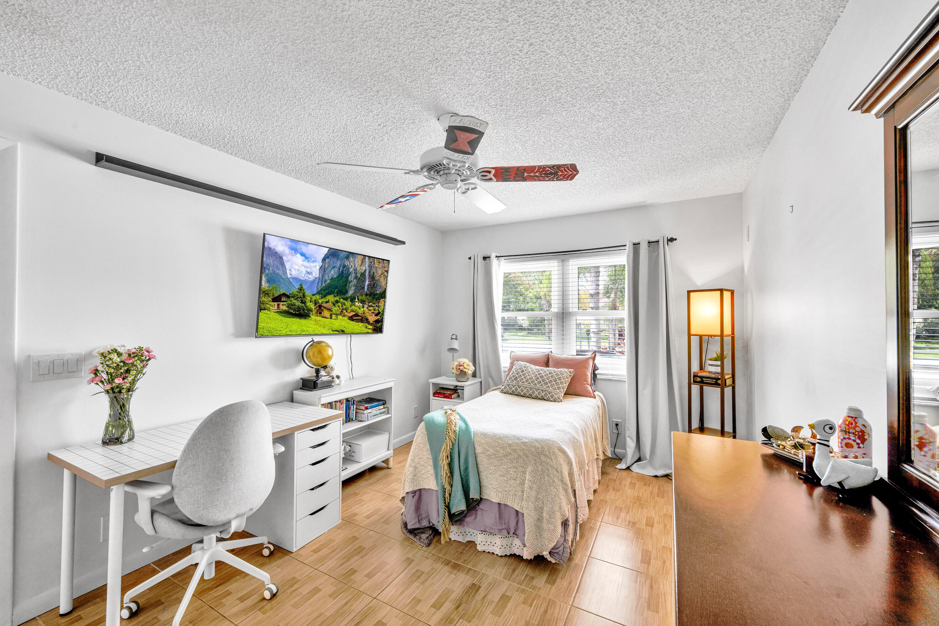 PINE SPRINGS 1 - Residential