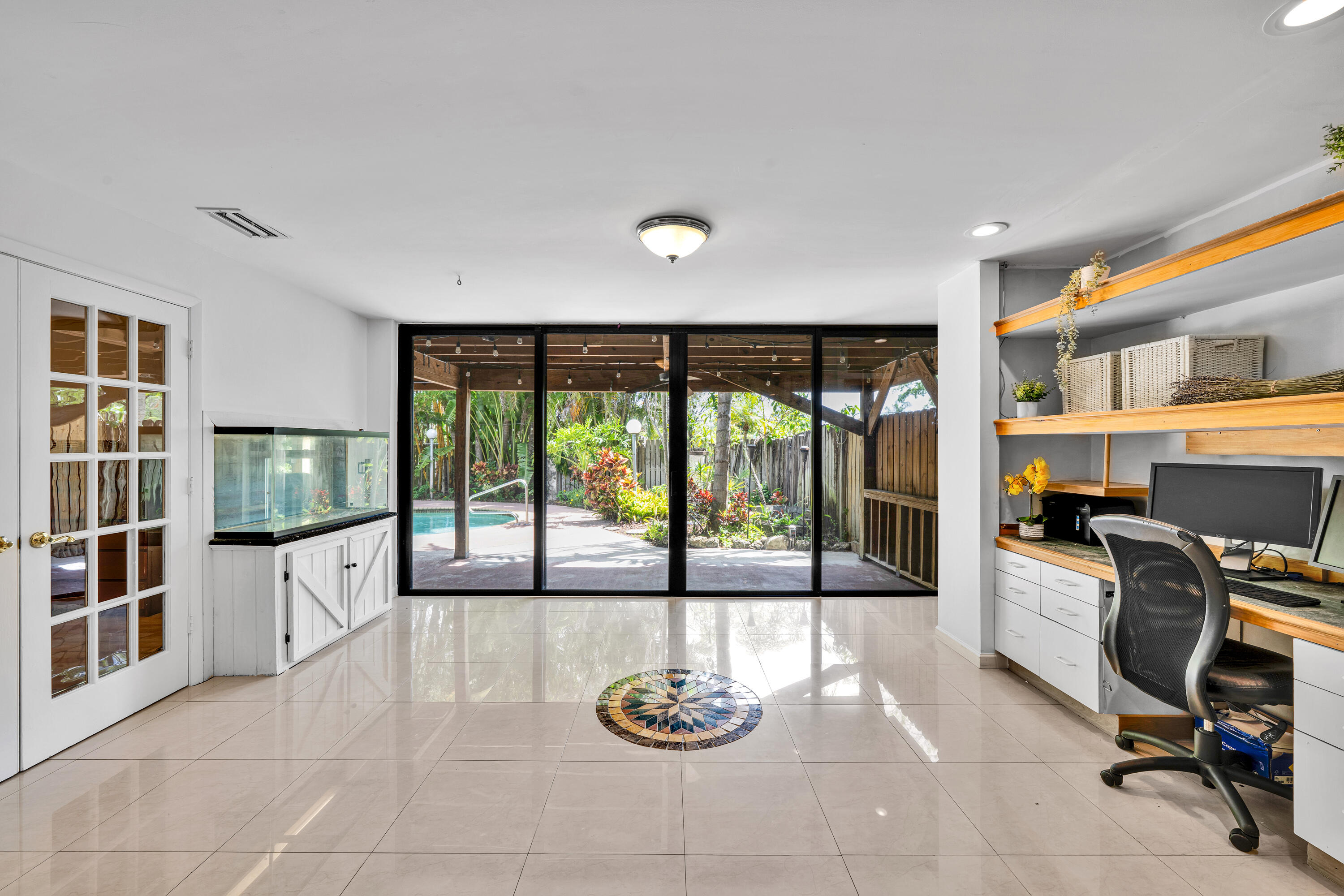 PINE SPRINGS 1 - Residential