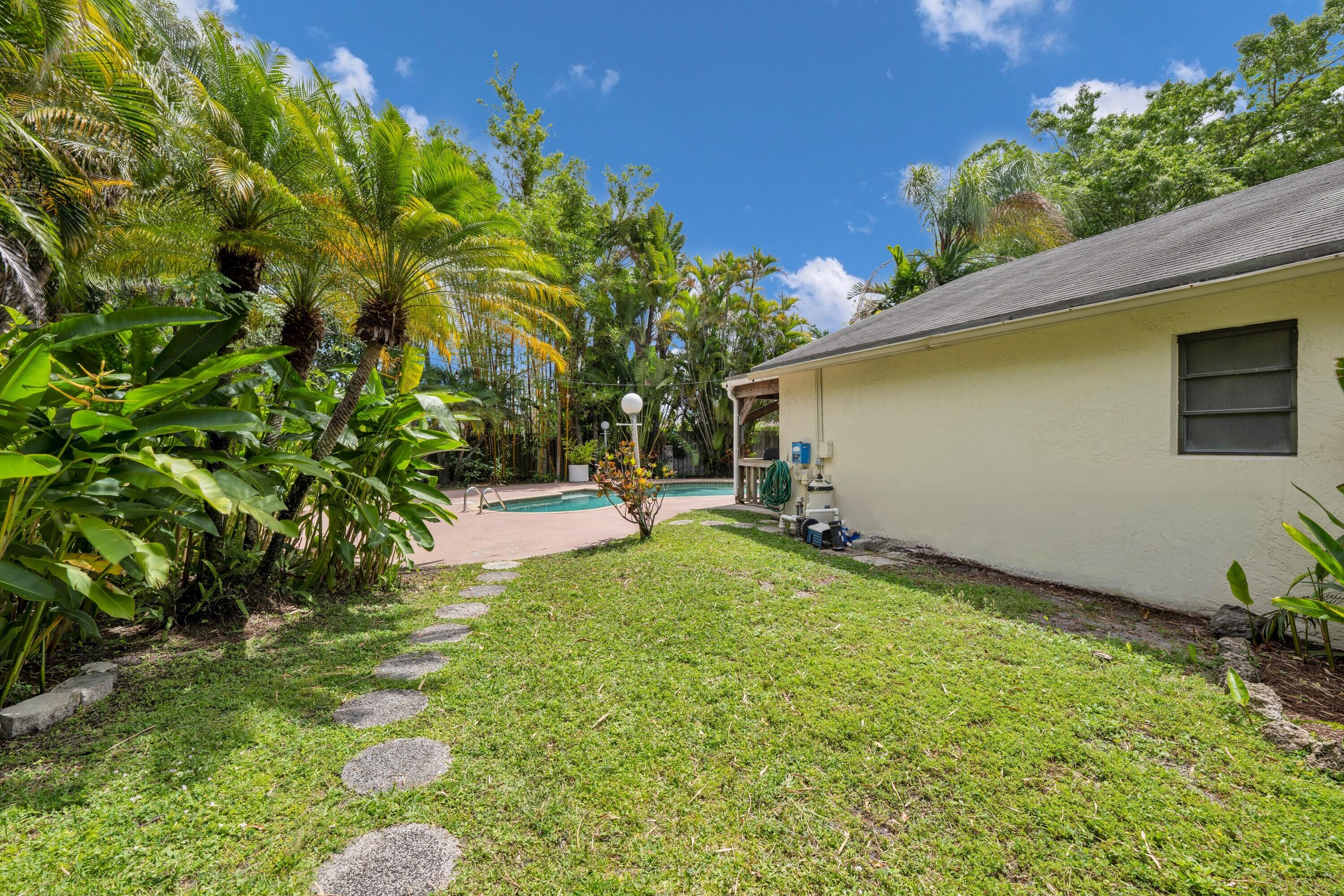 PINE SPRINGS 1 - Residential