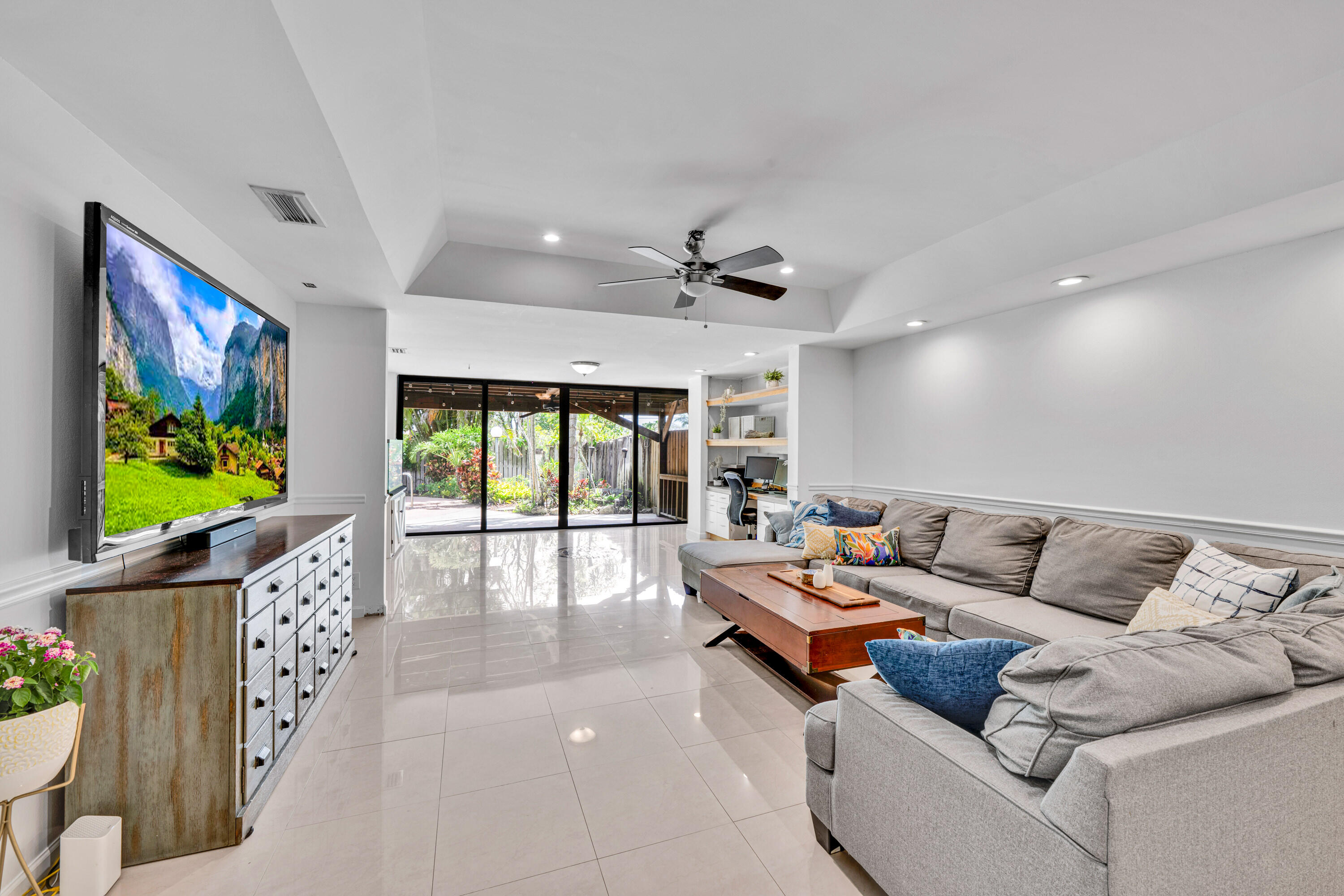 PINE SPRINGS 1 - Residential