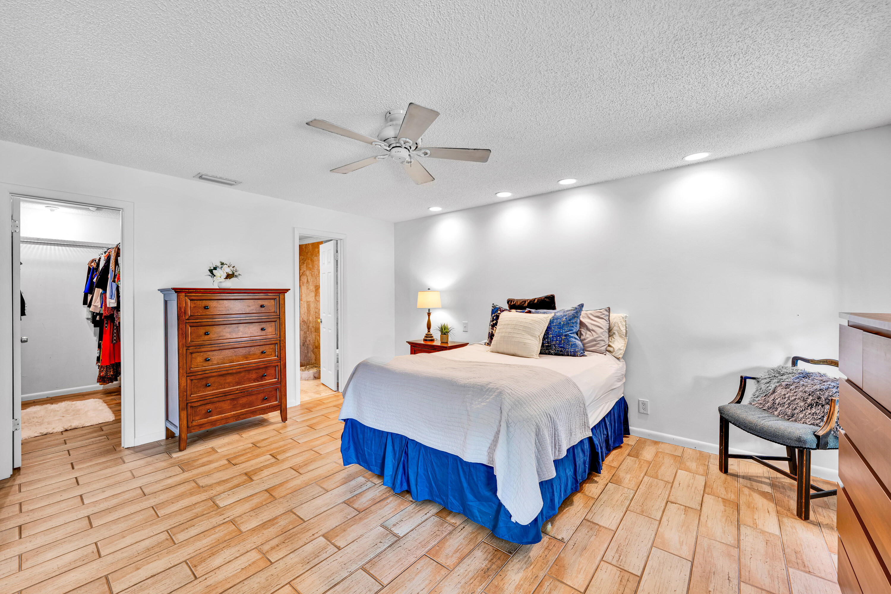 PINE SPRINGS 1 - Residential