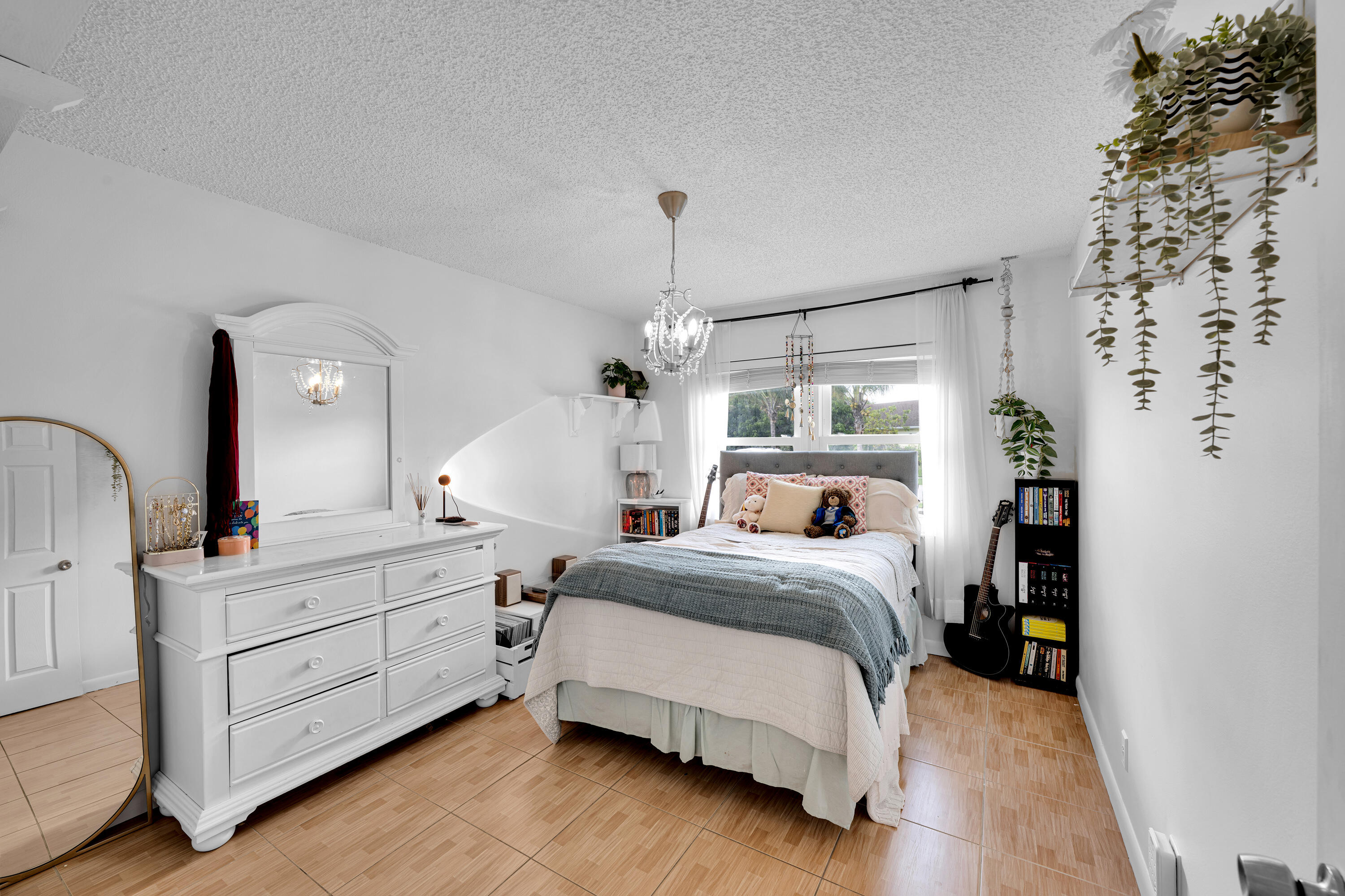 PINE SPRINGS 1 - Residential