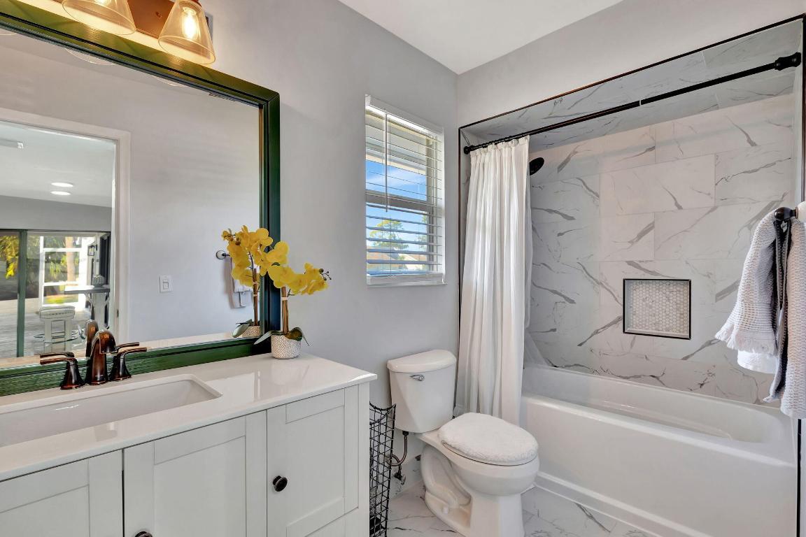 EASTPOINTE COUNTRY CLUB 7A - Residential