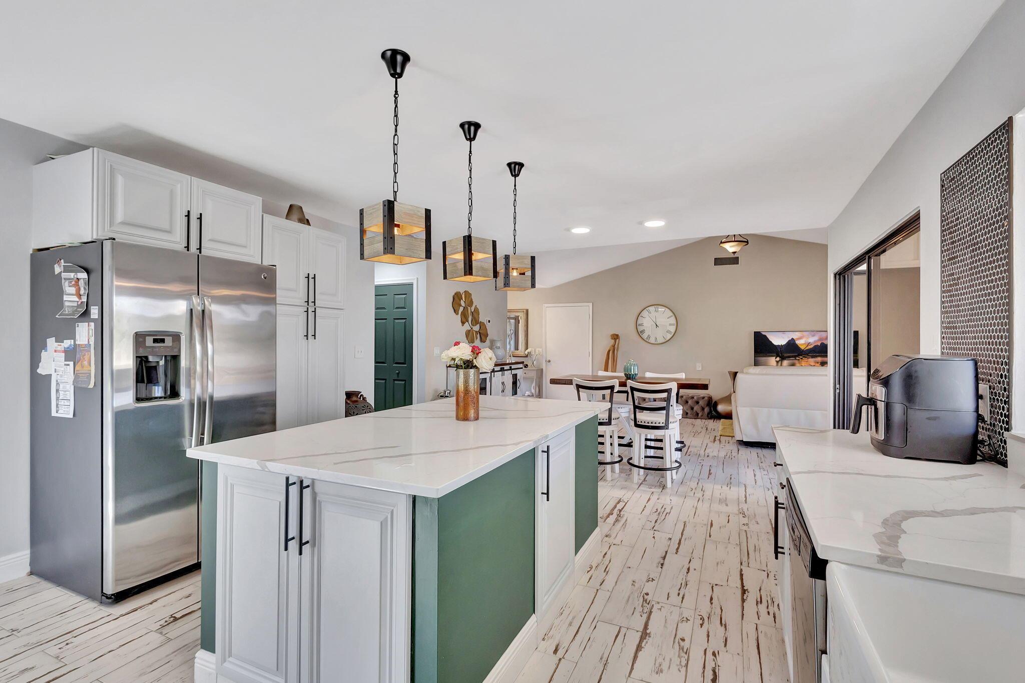 EASTPOINTE COUNTRY CLUB 7 - Residential