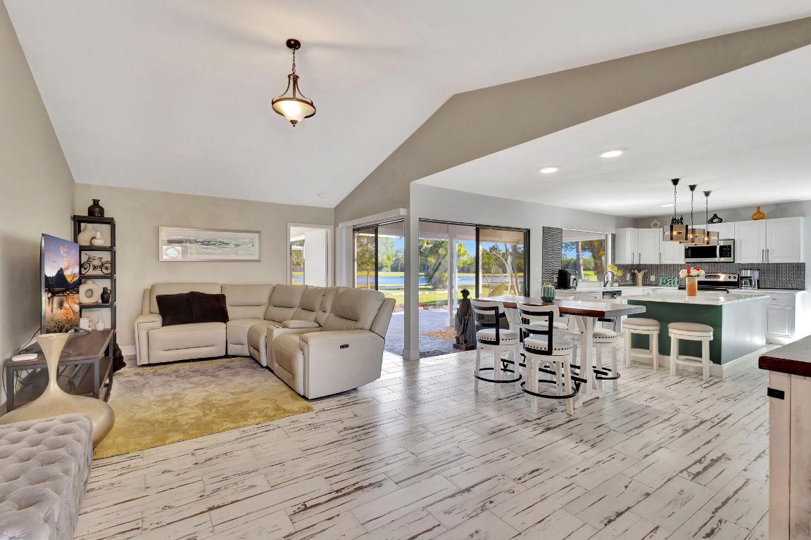 EASTPOINTE COUNTRY CLUB 7A - Residential