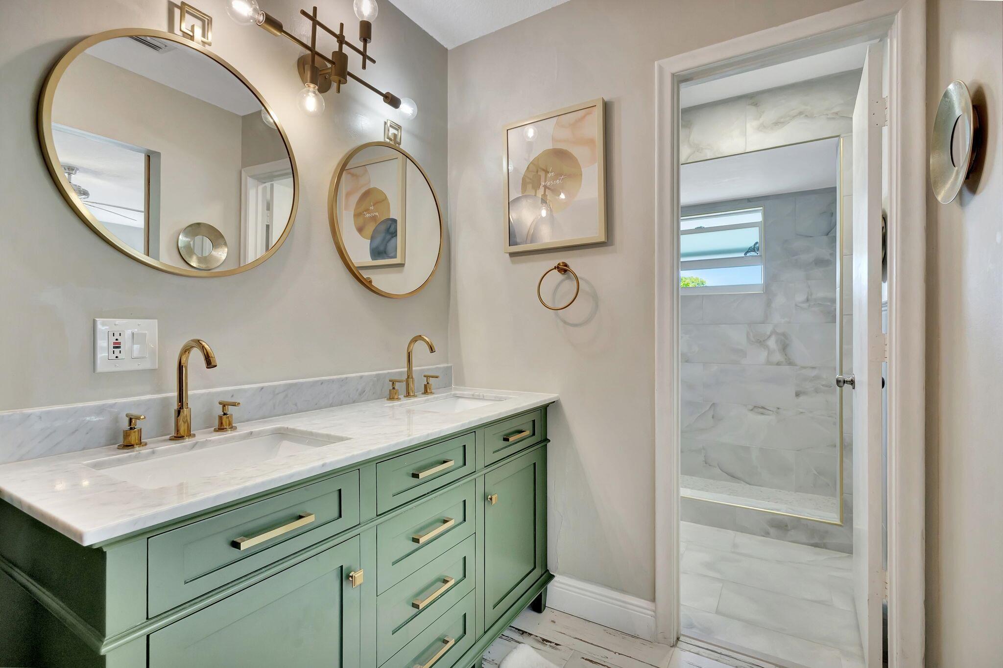 EASTPOINTE COUNTRY CLUB 7 - Residential