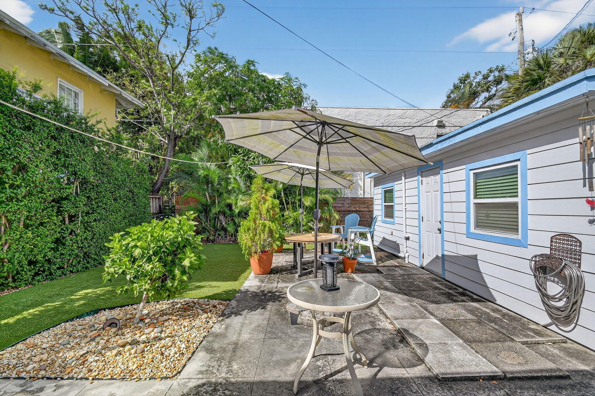 FLAMINGO PARK - Residential