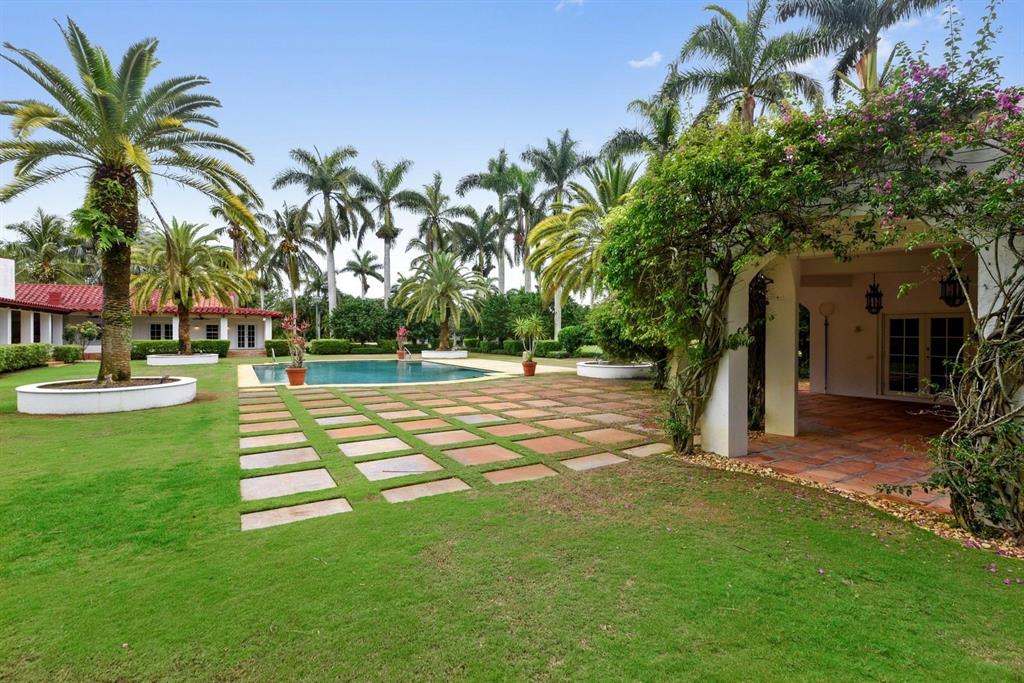 HORSESHOE ACRES - Residential