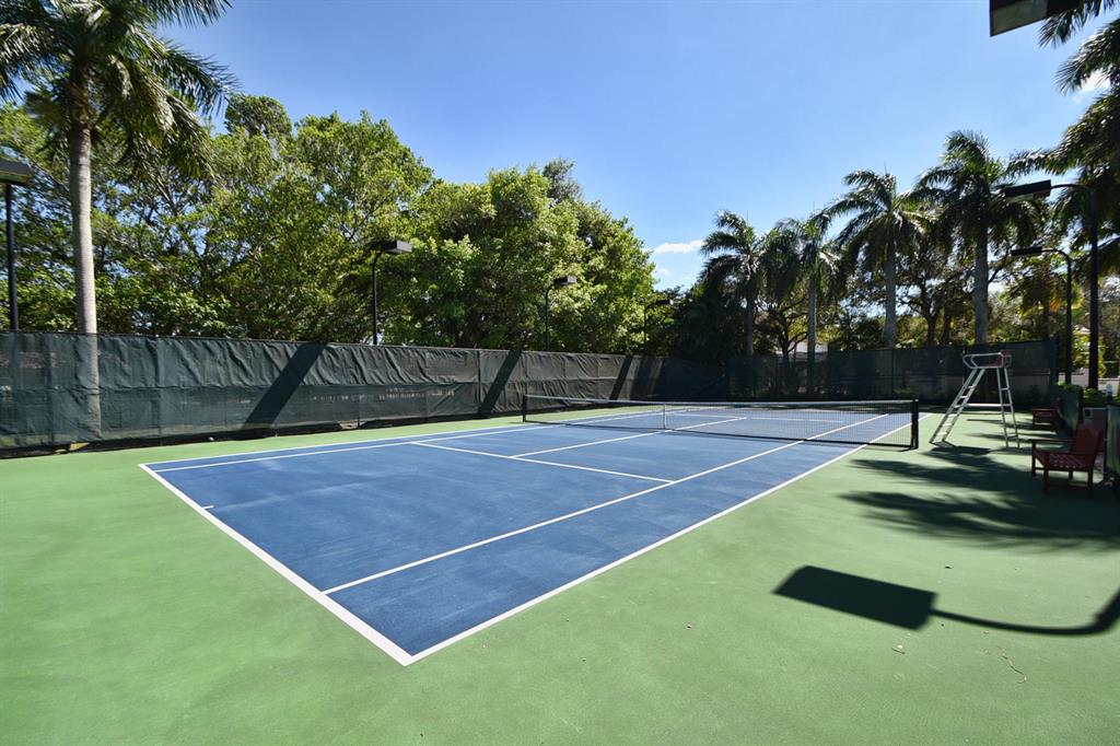 HORSESHOE ACRES - Residential