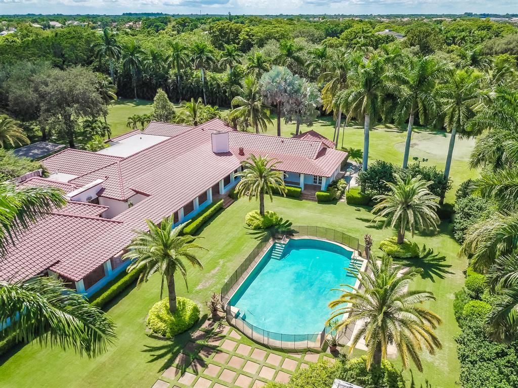 HORSESHOE ACRES - Residential