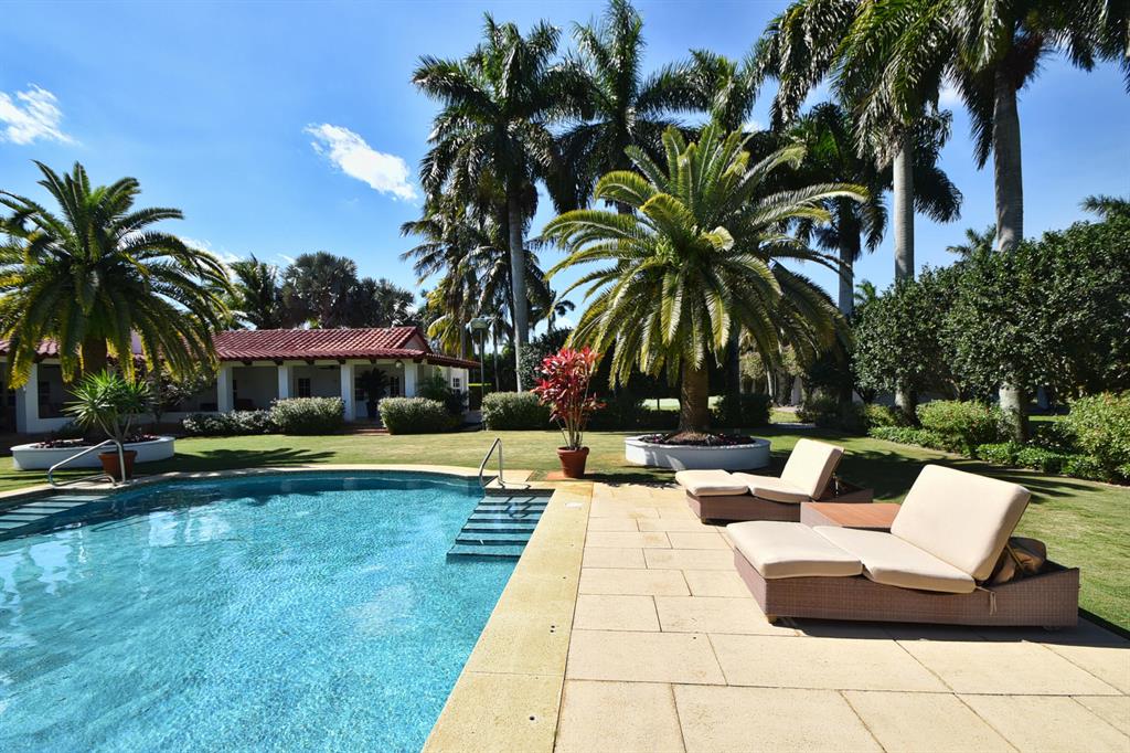 HORSESHOE ACRES - Residential