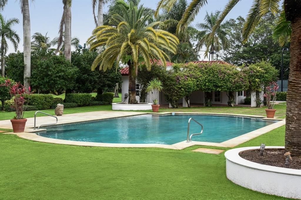 HORSESHOE ACRES - Residential