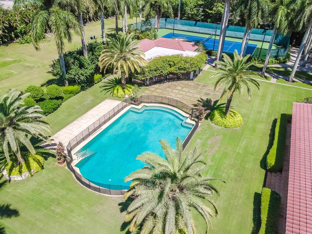 HORSESHOE ACRES - Residential