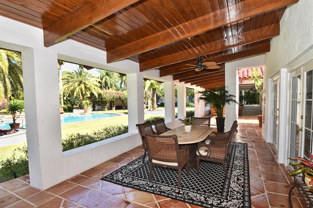 HORSESHOE ACRES - Residential