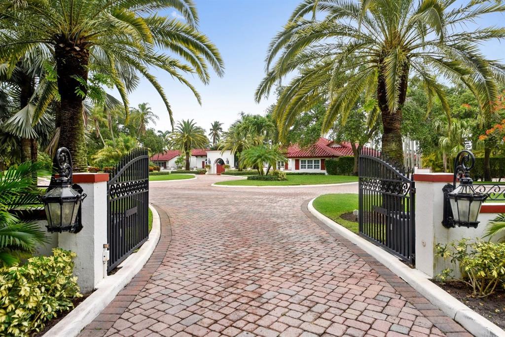 HORSESHOE ACRES - Residential