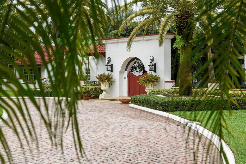 HORSESHOE ACRES - Residential