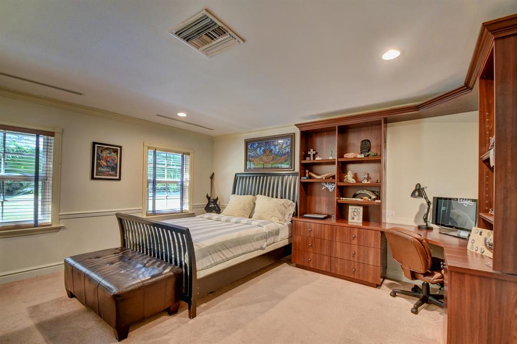 HORSESHOE ACRES - Residential