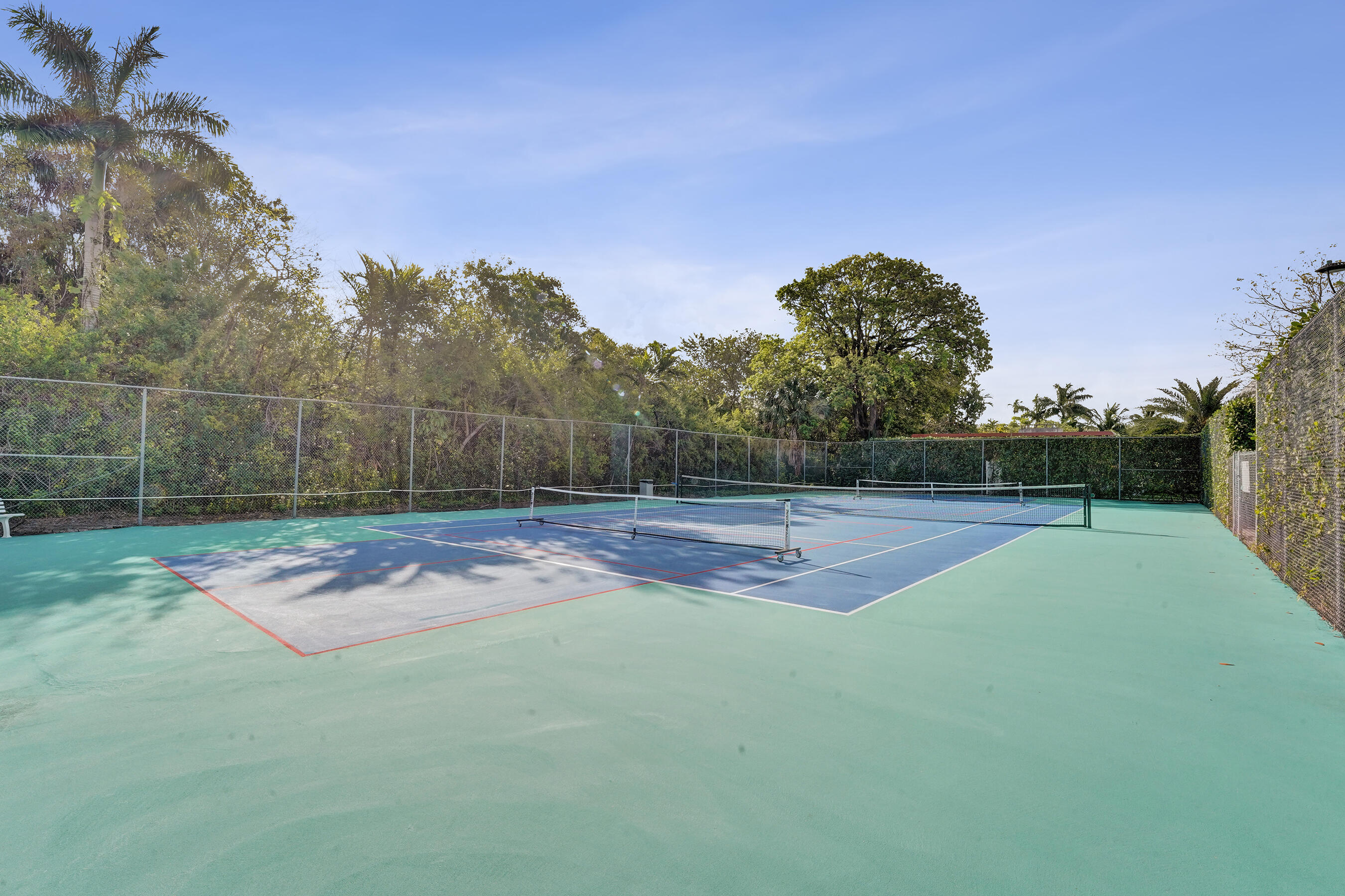 MANOR GROVE VILLAGE FOUR CONDO - Residential