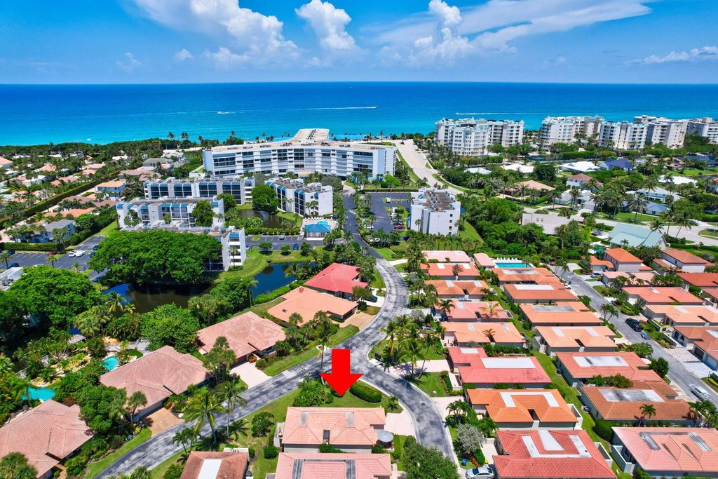 Photo of 1477 Via De La Palma, Jupiter, FL 33477 (MLS # R10993509)