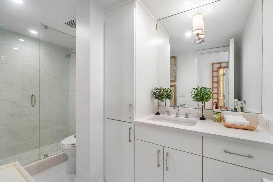 VILLA SEREIN OF IBIS ISLE CONDO - Residential