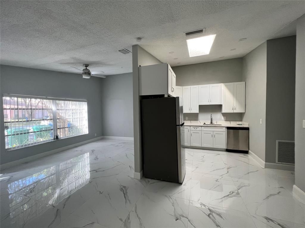 Photo of 4371 NW 80th Avenue #B, Coral Springs, FL 33065 (MLS # F10507458)