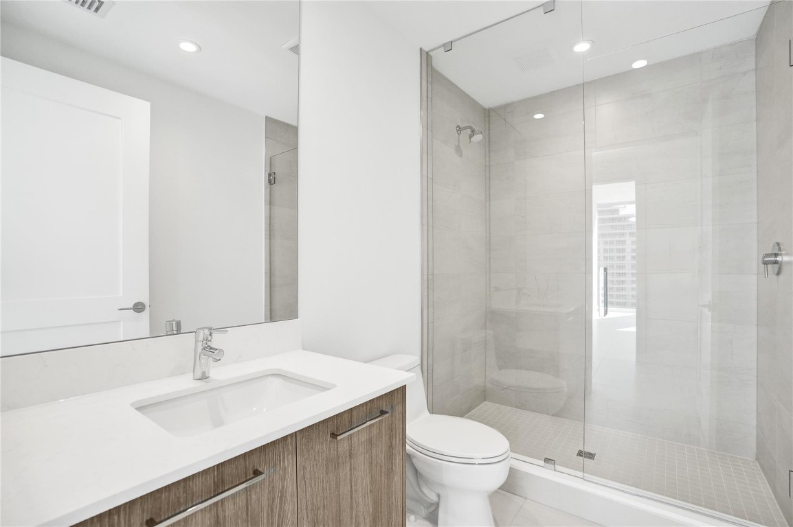 SELENE OCEANFRONT RESIDEN - Residential