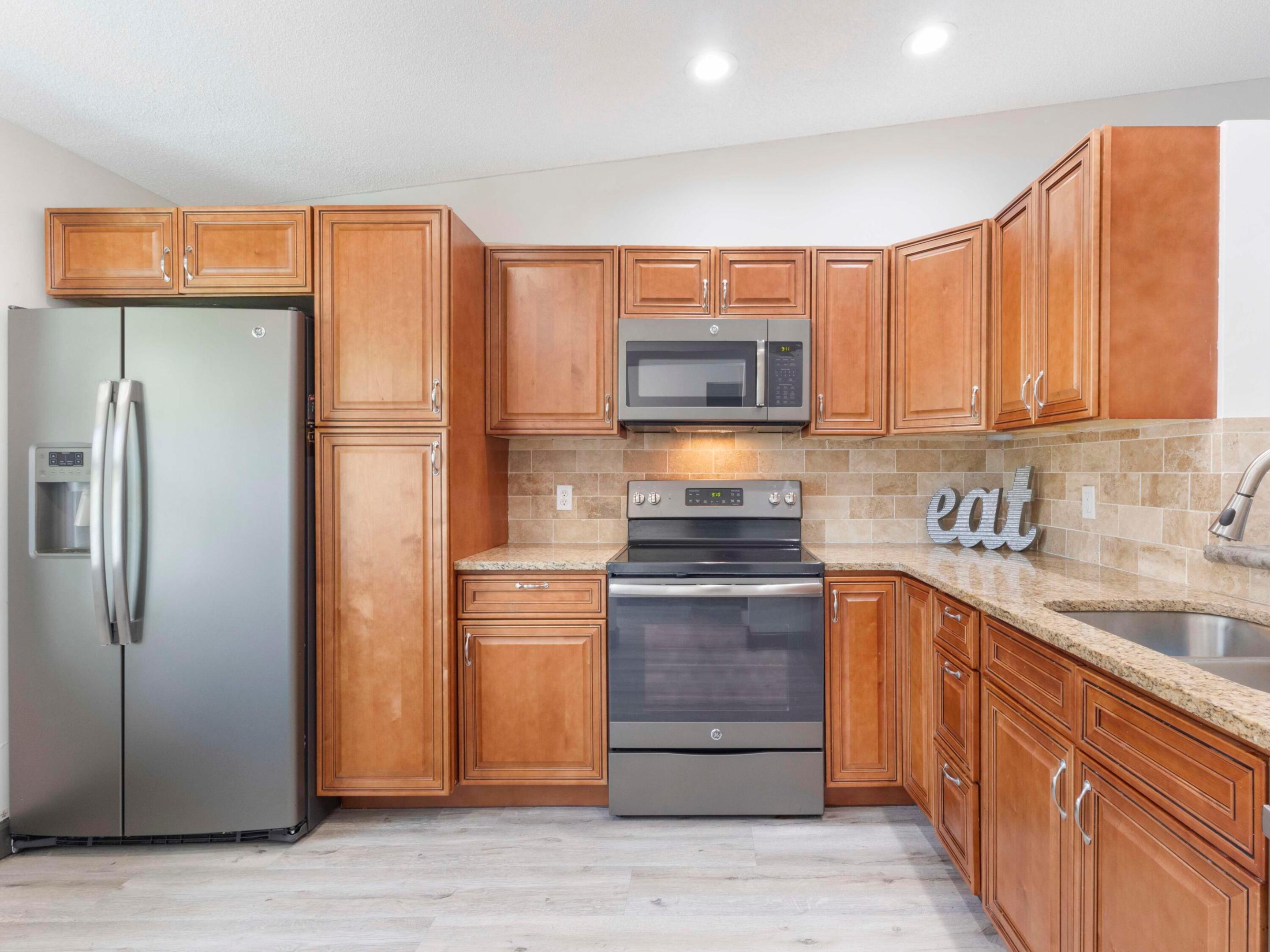 WHISPER WALK - Residential