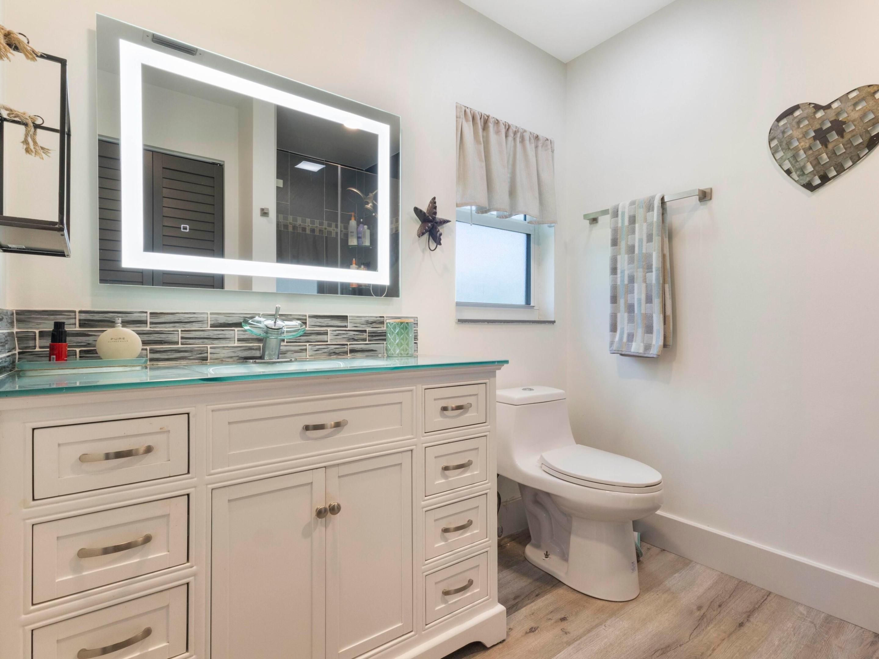 WHISPER WALK - Residential