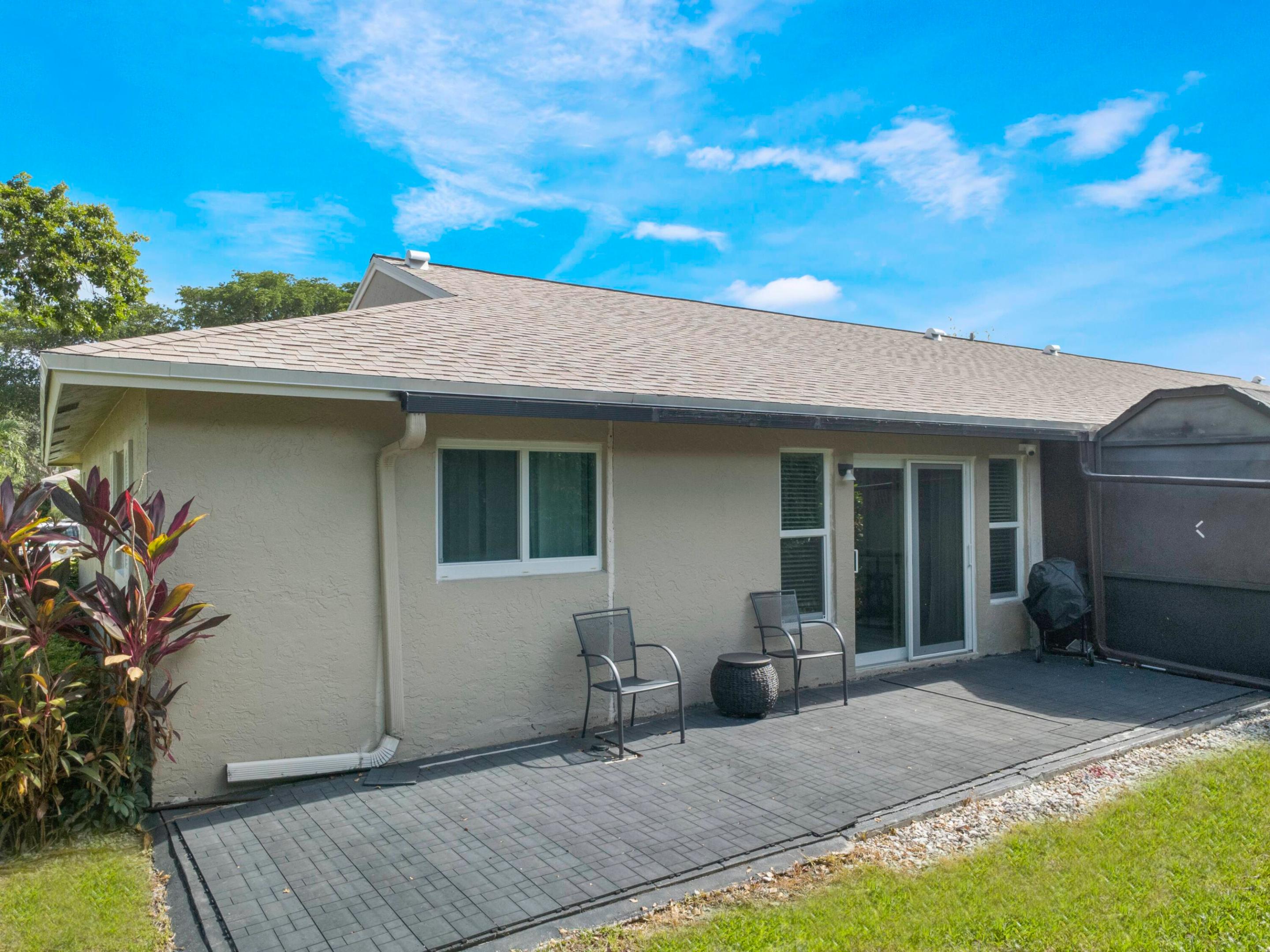 WHISPER WALK - Residential