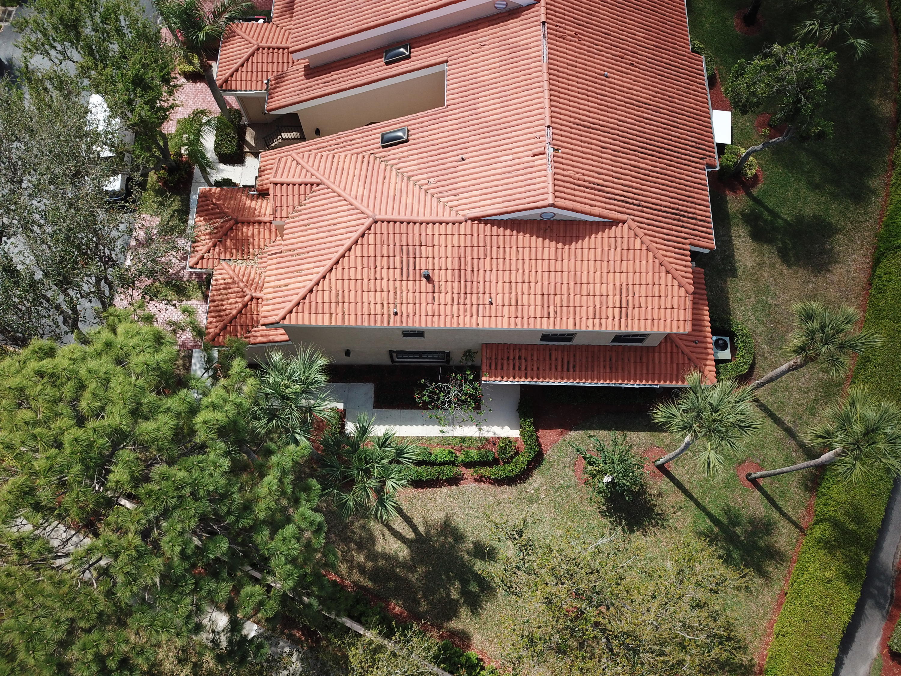 FAIRWAYS AT BOCA GOLF & TENNIS CONDO - Residential