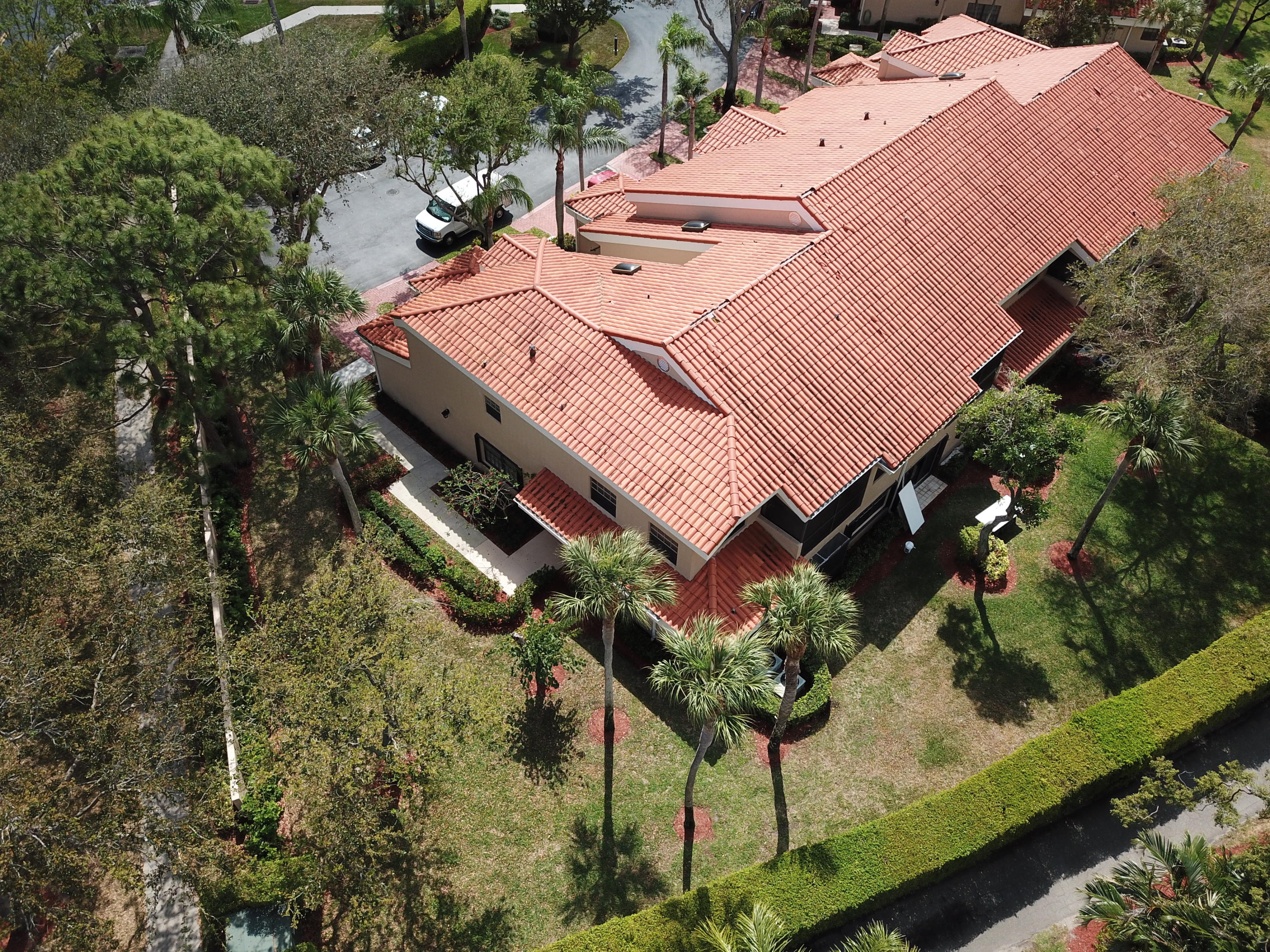 FAIRWAYS AT BOCA GOLF & TENNIS CONDO - Residential