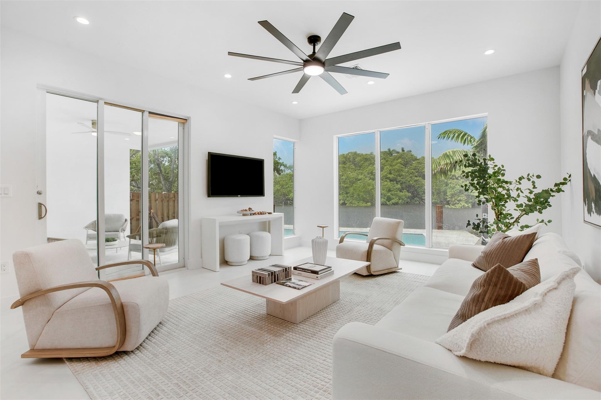 1129 NE 18 Court 1129