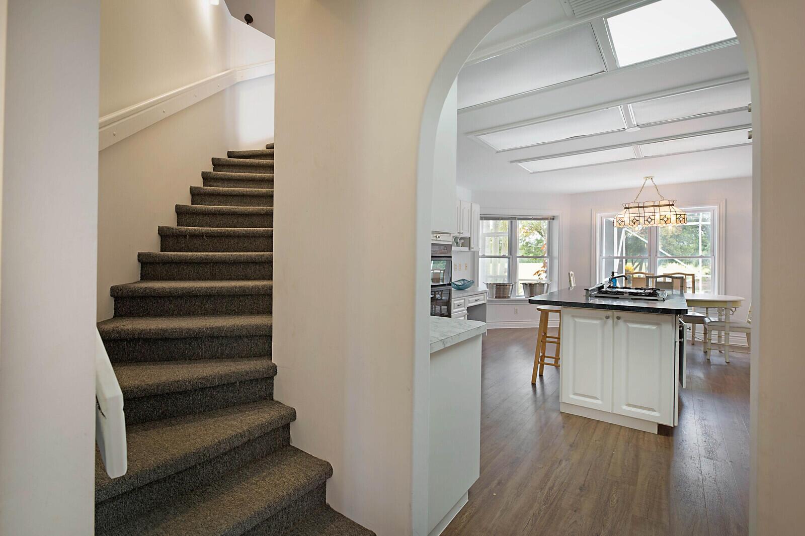 LOXAHATCHEE GROVES - Residential