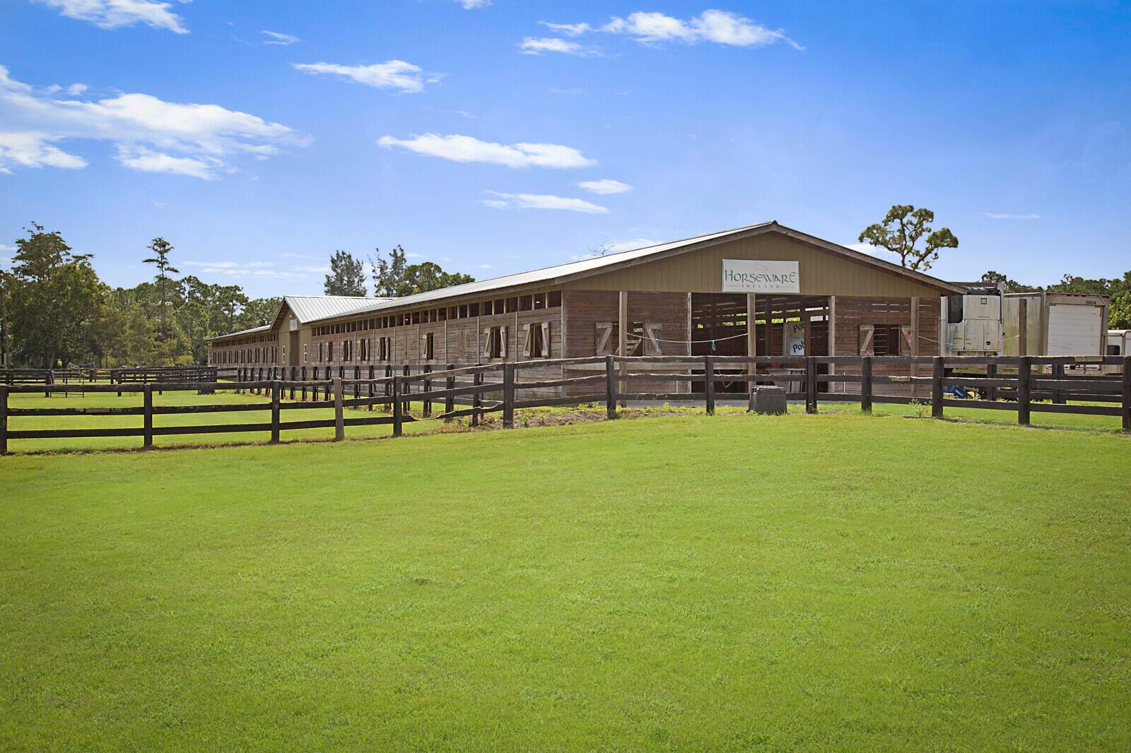 LOXAHATCHEE GROVES - Residential