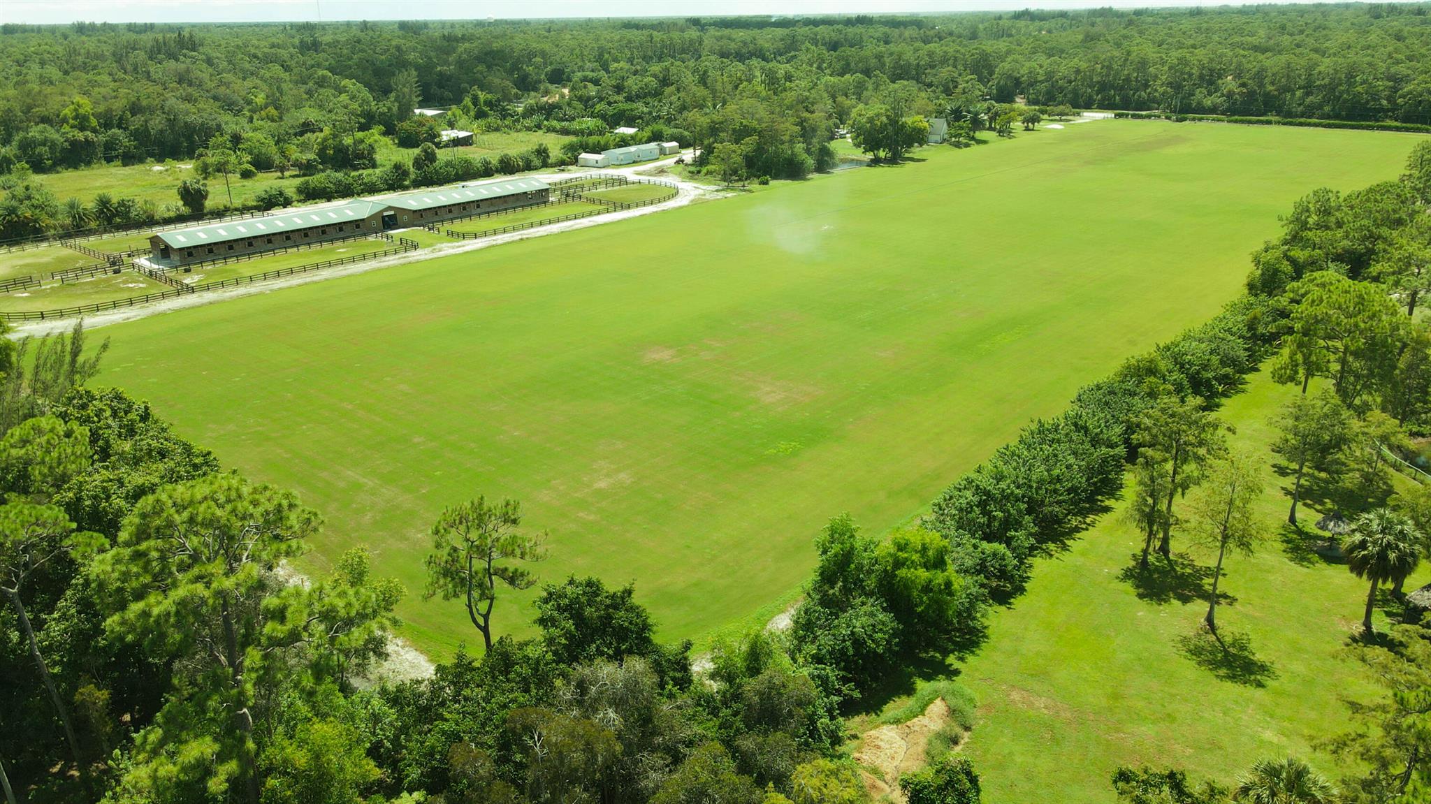 LOXAHATCHEE GROVES - Residential