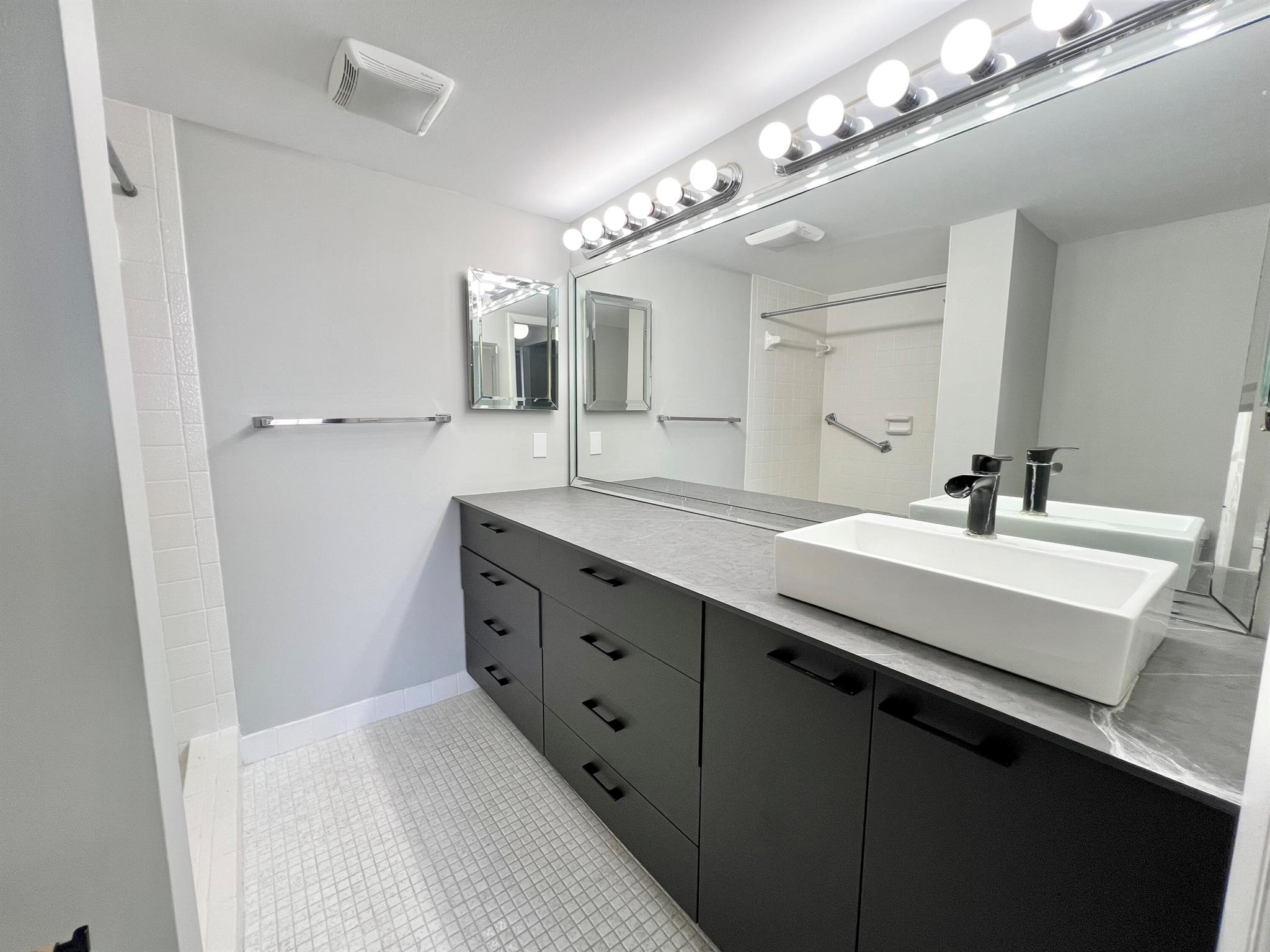 Boca Bayou - Residential Lease