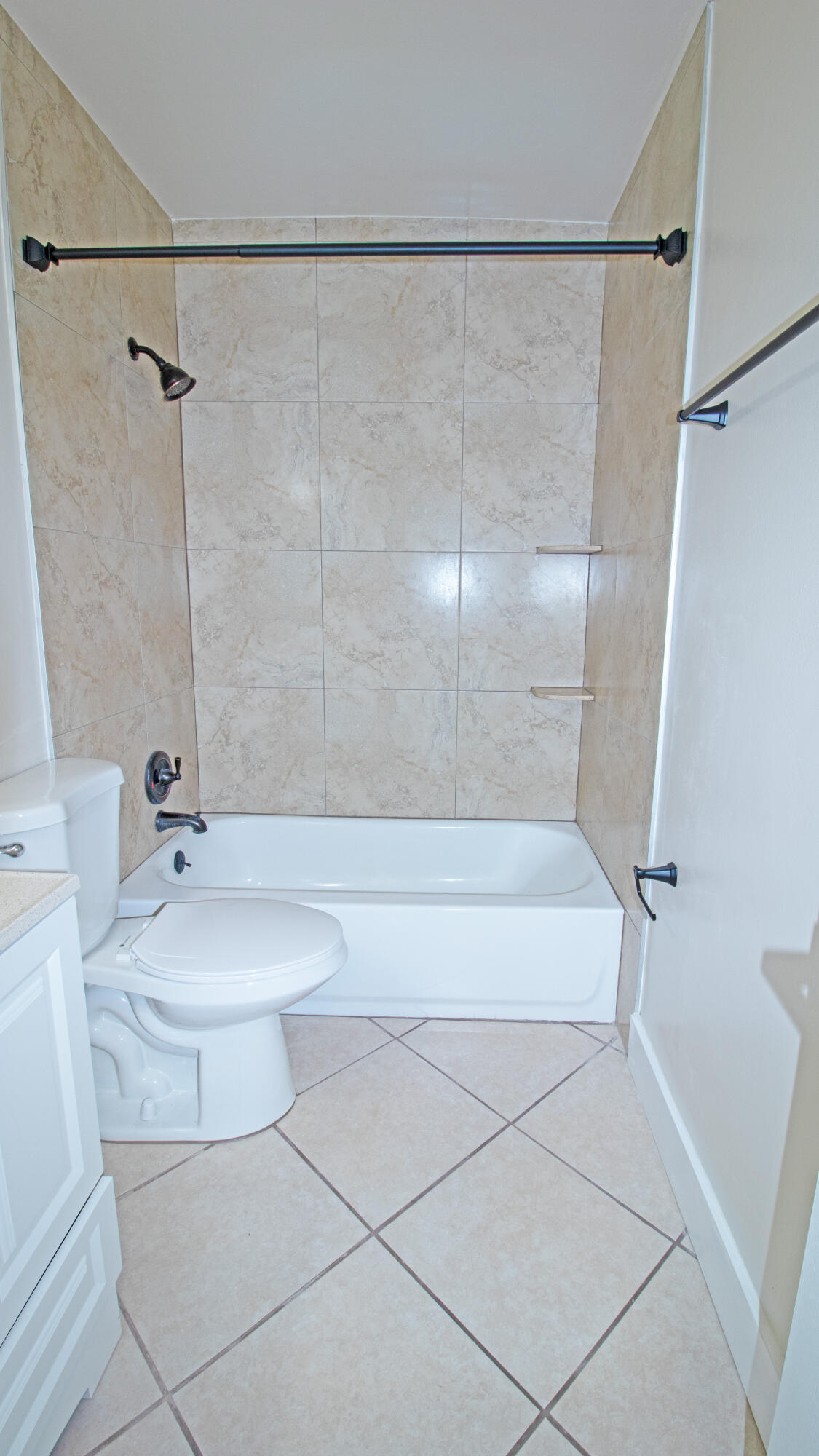 Hobe Ridge - Residential Lease