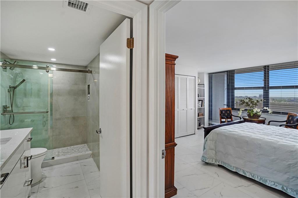 CORINTHIAN - Residential